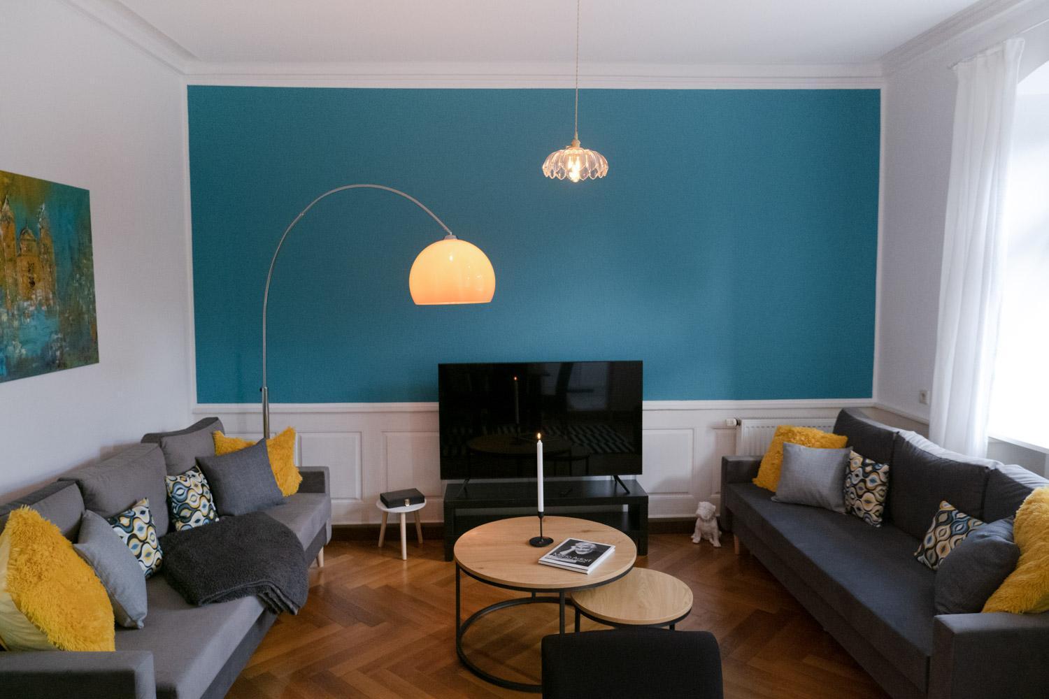 Bella Casa - Business&Family - 2 Zimmer Direkt Neben Schloss, Parkplatz, Smarttv, Netflix, Waschmaschine, 24H Checkin, 71Qm, Kingsizebett, Hotelbettwaesche Ludwigsburg Exteriör bild
